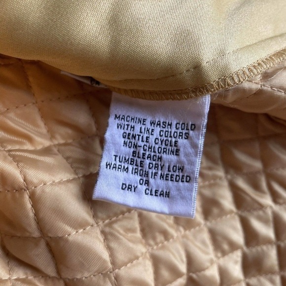 Talbots Jacket, Coat, Quilted Womens Size M Canary Yellow Snap Buttons, Pockets - Picture 6 of 13